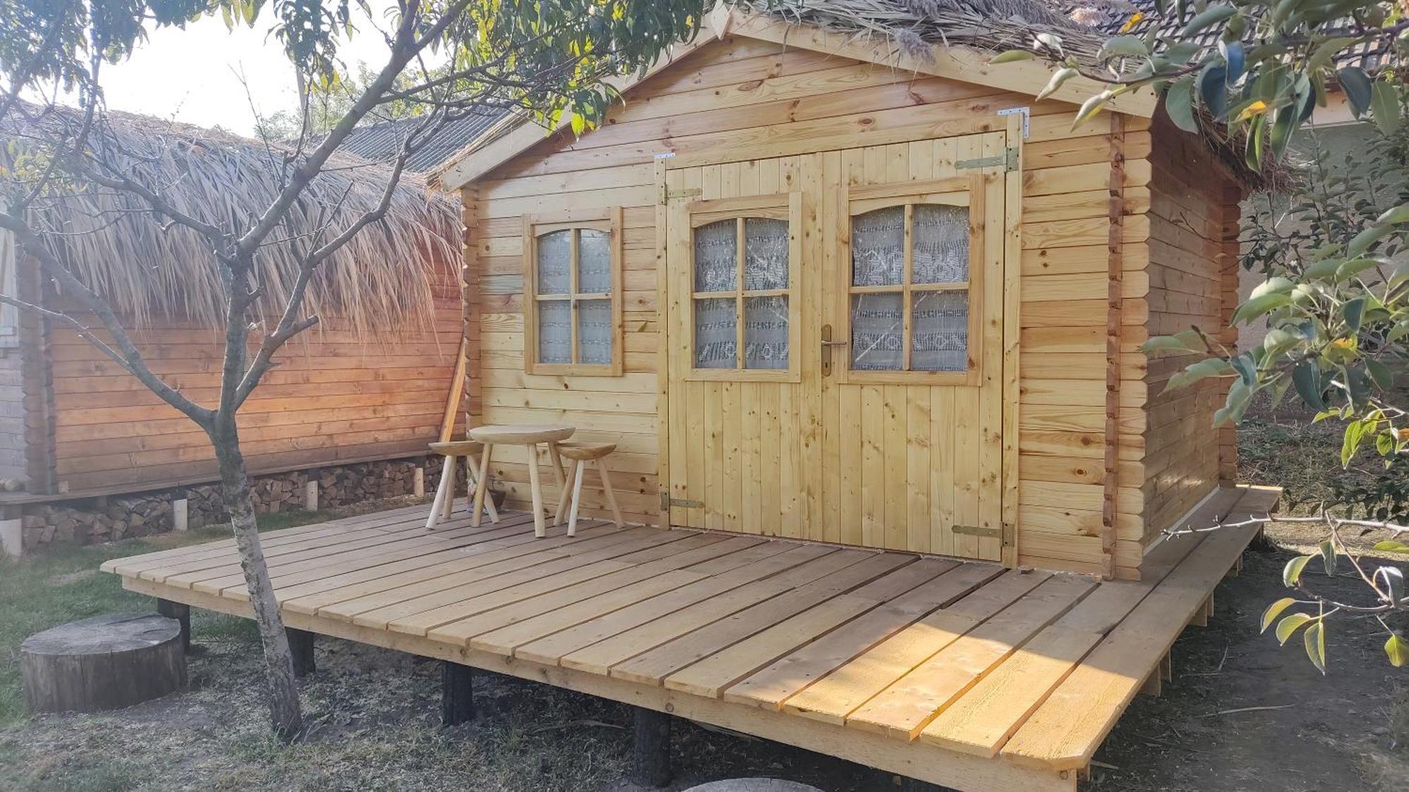 Edelweiss Guesthouse, Glamping And Camping Suhaia Exterior foto