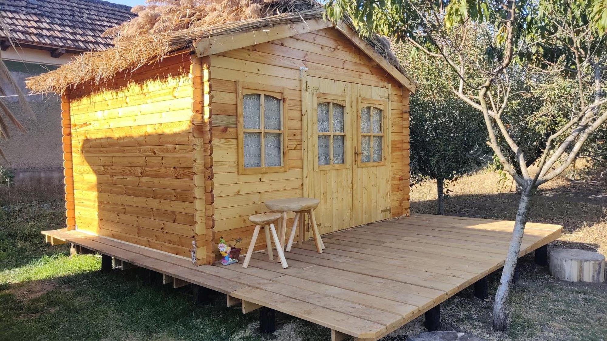 Edelweiss Guesthouse, Glamping And Camping Suhaia Exterior foto